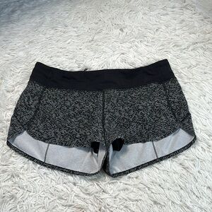 Lululemon Speed Short (2.5") Soundwave White Black / Black